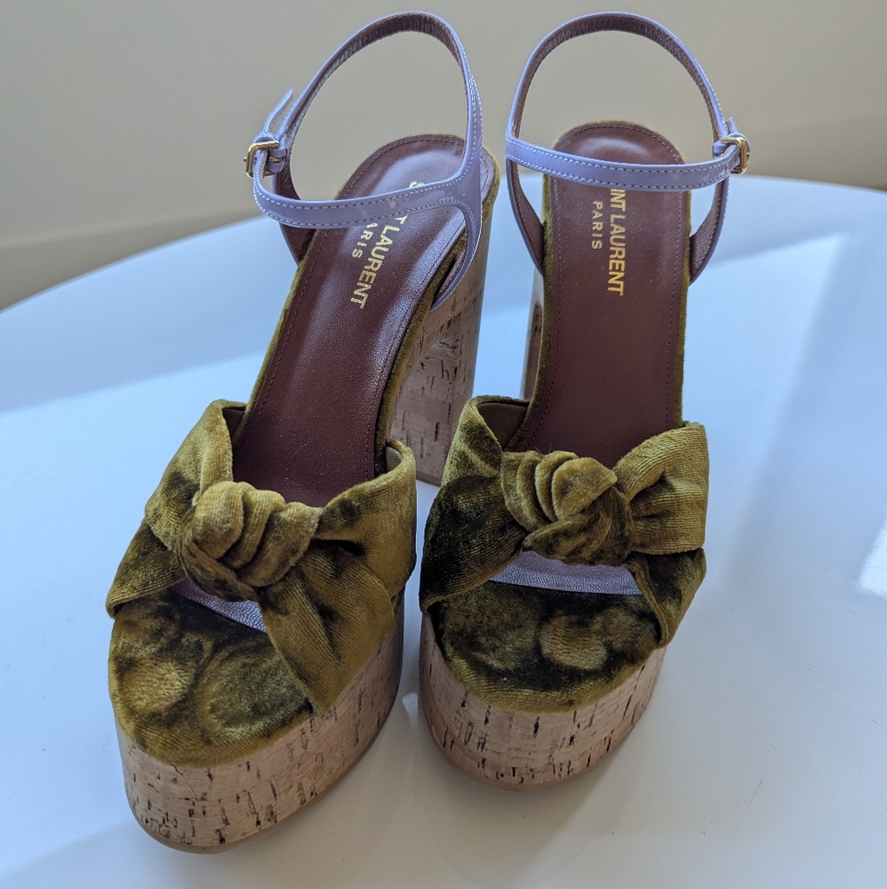 Saint Laurent Bianca St. Heaven Knot Platform Sandal in Dark Gold/Lilac size 37